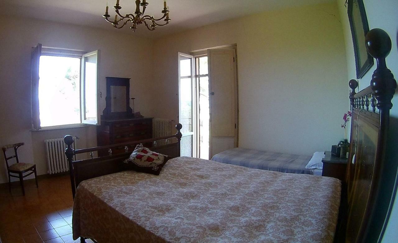 Casa Di Vittoria Guest House Civitella in Val di Chiana Bagian luar foto